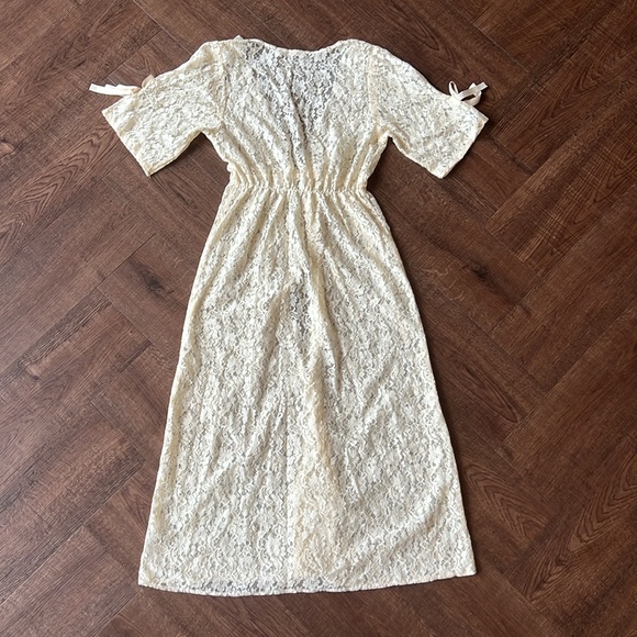 UO Lace Maxi Cardigan Cream Sz L - Picture 3 of 3